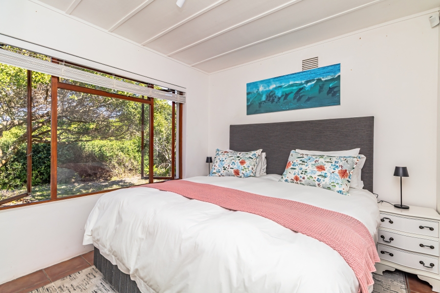 2 Bedroom Property for Sale in Keurboomstrand Western Cape